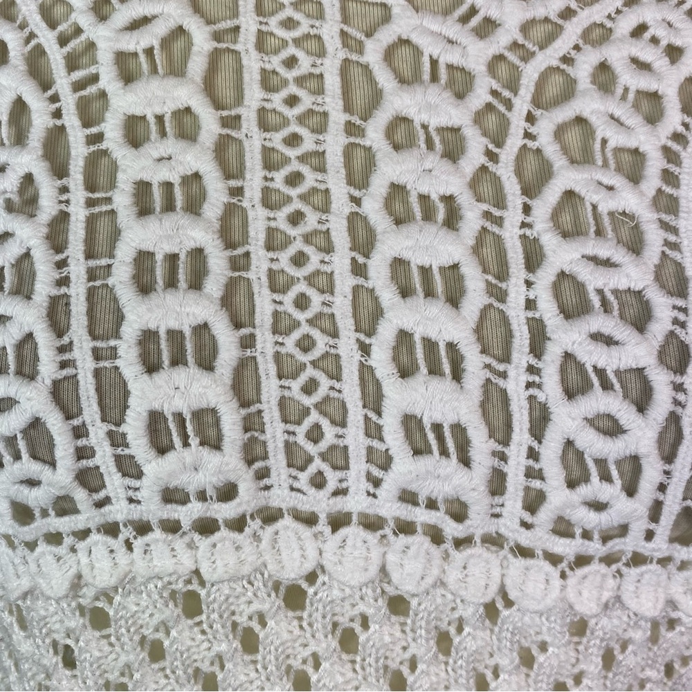 Woman’s Christopher & Banks crochet white sweater size PM - Picture 6 of 6